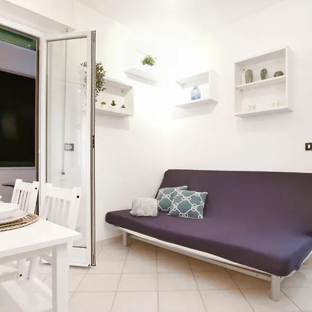 1 Bedroom Gorgeous In Διαμέρισμα