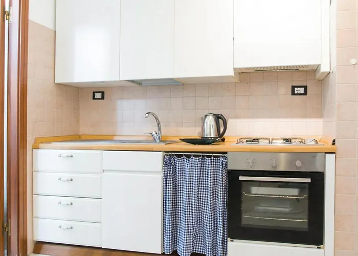公寓 1 Bedroom Stunning In